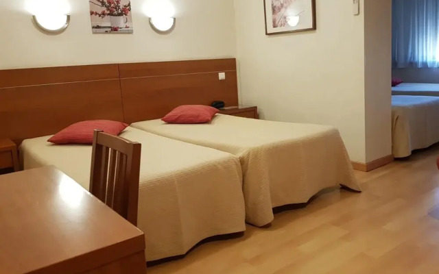 Pensao Residencial O Paradouro