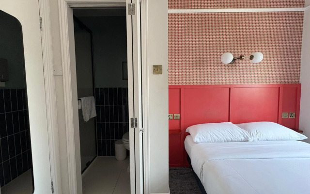 Warwick Allerton - Chicago