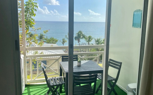 Black diamond condominium