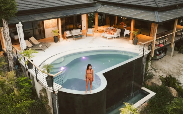 Selva Resort