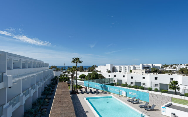 Aequora Lanzarote Suites