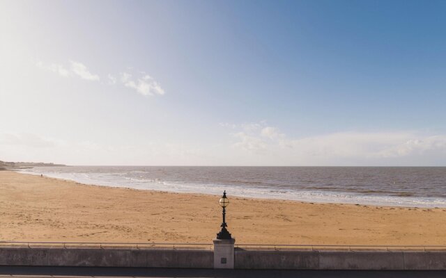 No.42 by GuestHouse Margate