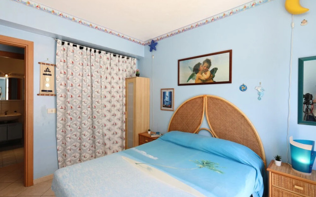 Letojanni Seaside Apartment With Balcony