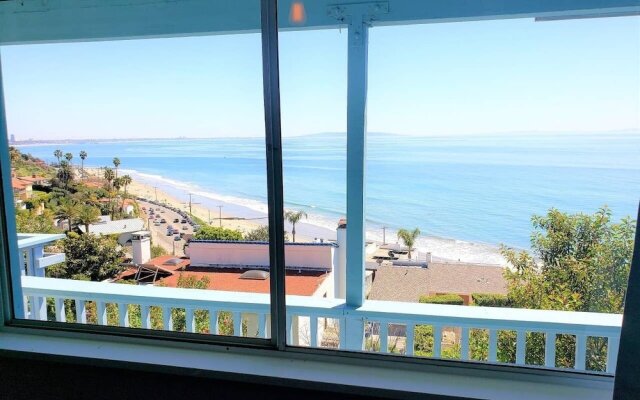Panoramic Ocean View, 5 Br, 6 Min Walk To Beach 5 Bedroom Apts