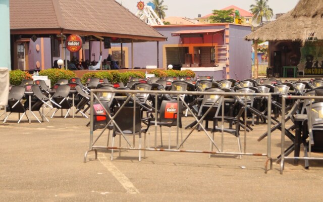 The Grant Suites Hotel
