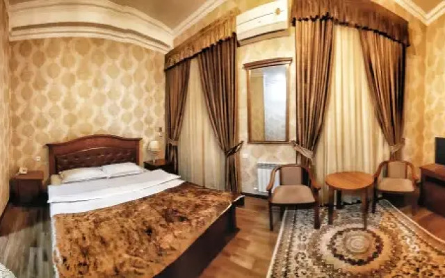 Ridvan Plaza Hotel