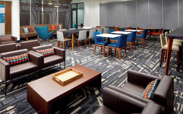 SpringHill Suites Columbus Easton Area