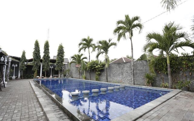 Cassa Mia Guest House by RedDoorz Plus