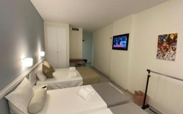 Apartamentos Turisticos Queluz