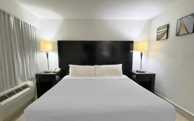 Hotel Plaza Inn