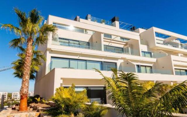 Las Colinas Penthouse