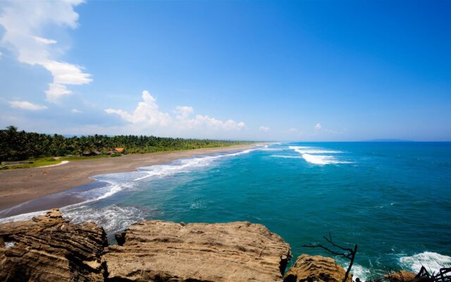Javacove Beach