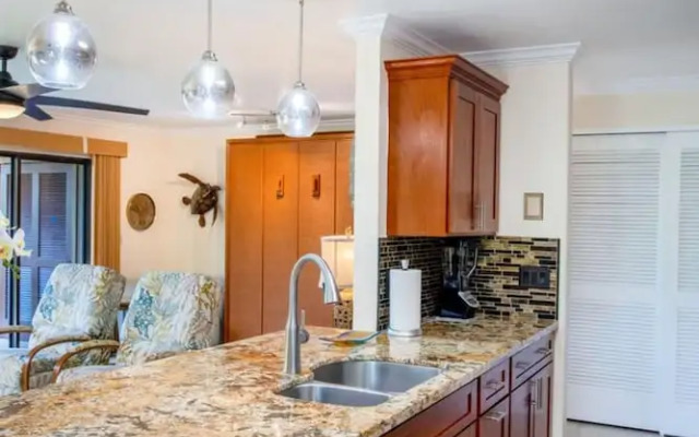 Kanaloa #3503 by Kona Now