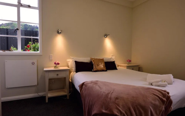 Peaceful and Central Studio in Thames