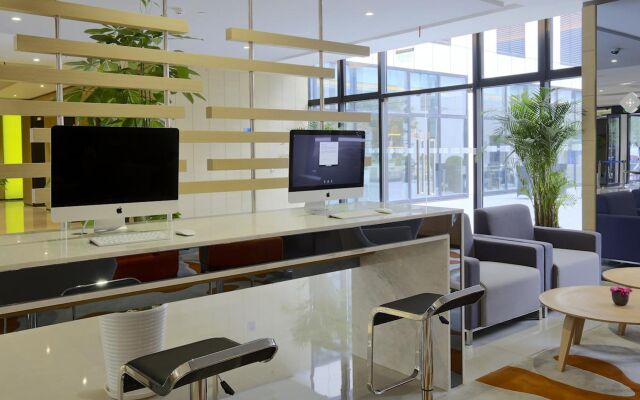 Holiday Inn Express Shanghai Gongkang by IHG