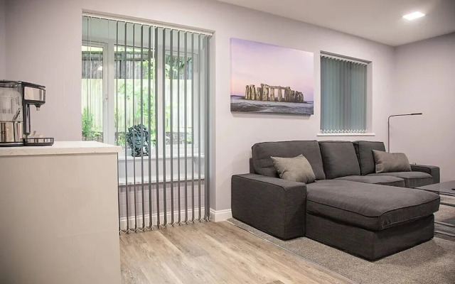The Annexe @ Elmbank - Adults Only