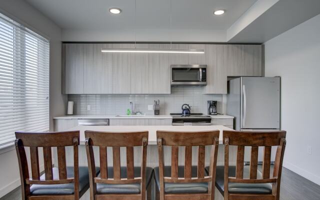 SoBe Denver Downtown Apartments