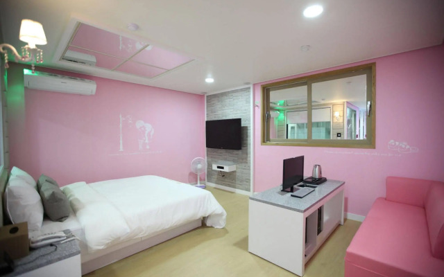 Cheonan Hound Hotel