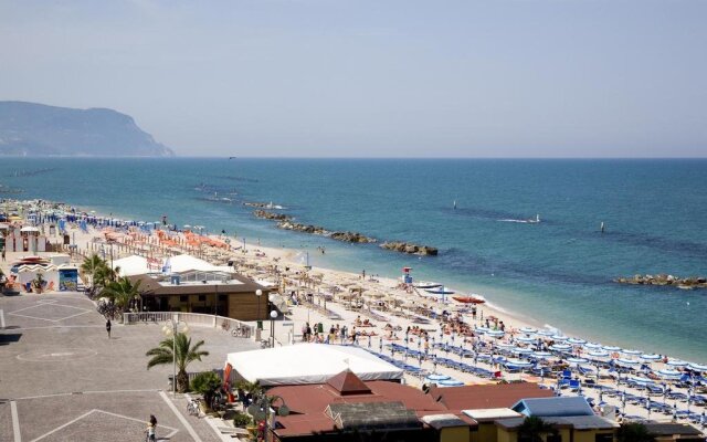 Bianchi Vincenzo Hotel & Residence
