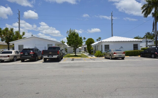 Hallandale Beach Apartments