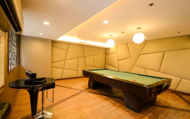 Extremeli Suites Manila powered by Cocotel