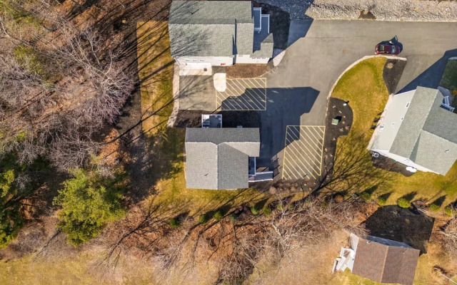Games, Gym Equipment, Projector, Family Focused