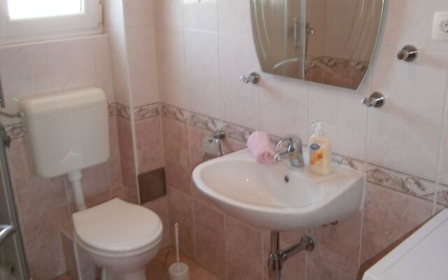 Beautiful Holiday Apartment Sanela for Relaxed Vacation