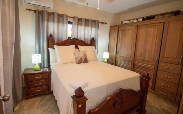 Two Bedroom Just Build Quiet and Private