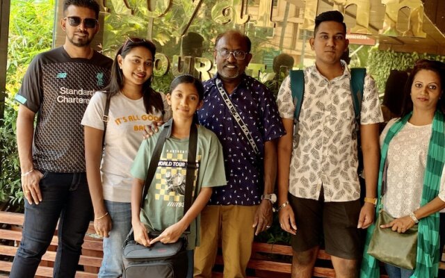 Thayamkery's Royal inn