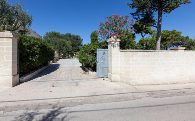 Villa Marina with Pool