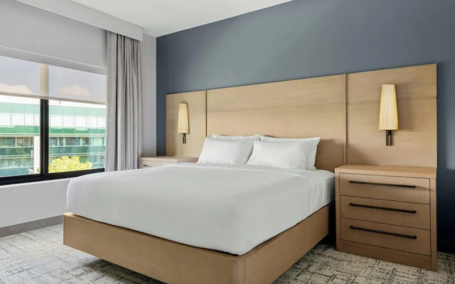 Residence Inn by Marriott Melville