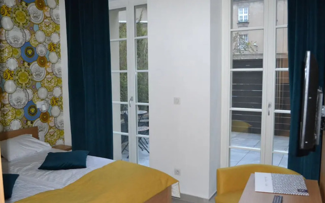 Estate Center Rooms Wozna