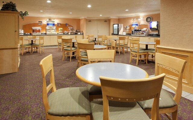 Holiday Inn Express Union City (San Jose) by IHG