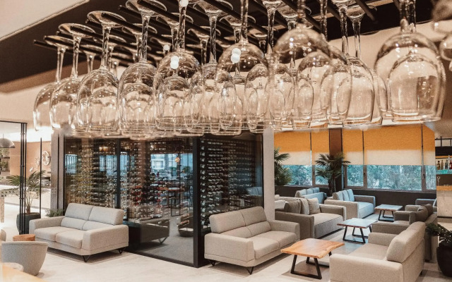 Eliros Mare Beachfront Poem Hotel