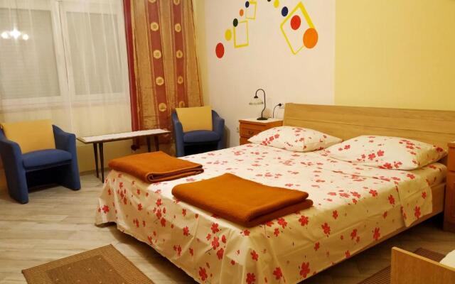 Apartments Maricic 200 meters from the Sea