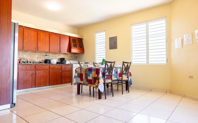 Colinas del Atlantico Vacational House 2nd Floor