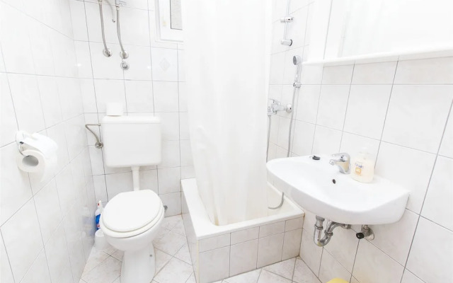 Apartment Tina Porat
