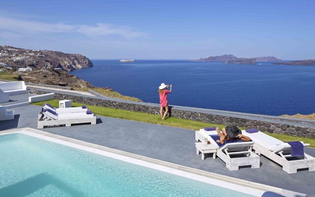 Santorini Princess Presidential Suites