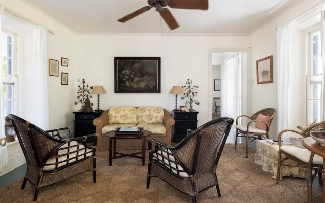 Captain'S Cove: Historic House Near Town And Beach