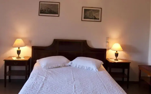 Hotel Niki House