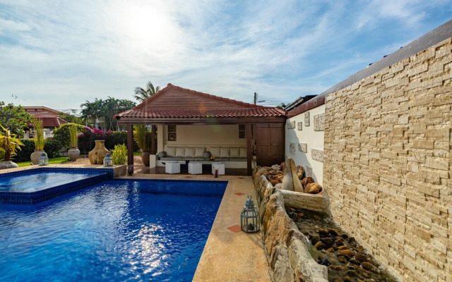 Tropical 6 Bedroom Villa Sanctuary