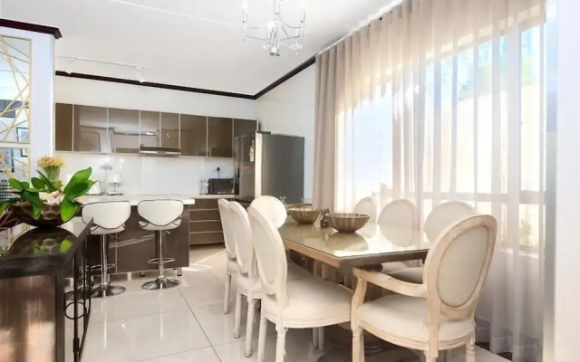 Craigavon House by Tanaka Kingdom