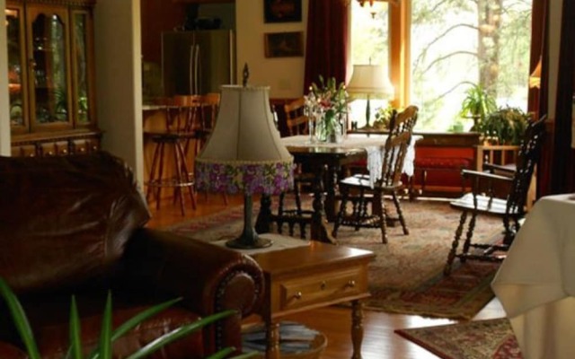 River House Bed and Breakfast