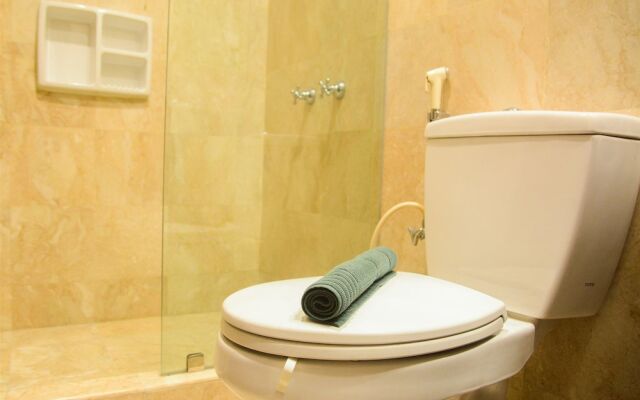 Awesome 3br Bellezza Permata Hijau Apartment Near Senayan