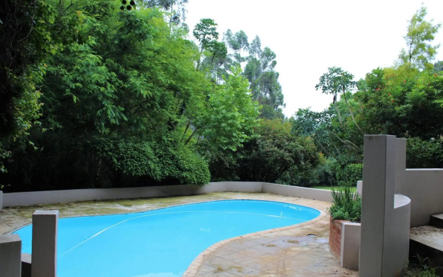 Mount Shekinah Country Hotel