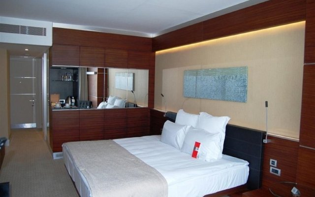 Swissotel Buyuk Efes Izmir