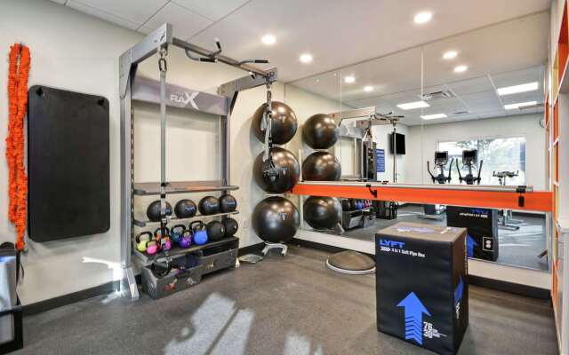 Tru by Hilton Sumter