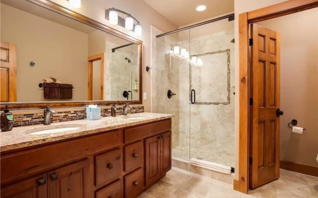 Churchill Lodge South