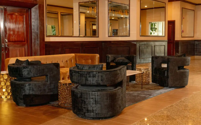 Waymore Hotel Spa & Casino