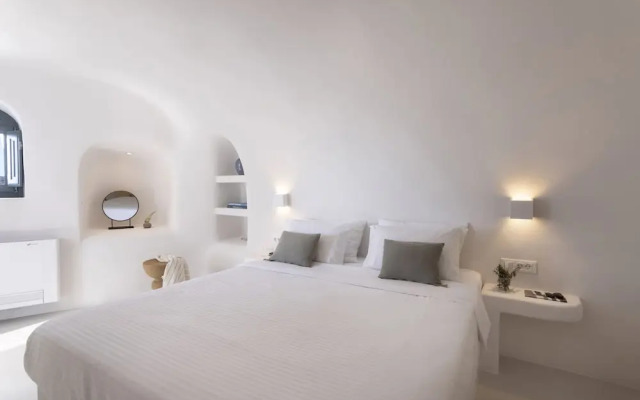 Bluedome Cavehouses by Otium Villas